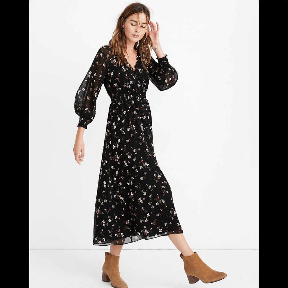 Georgette Smocked Midi Dress in Backyard Blooms